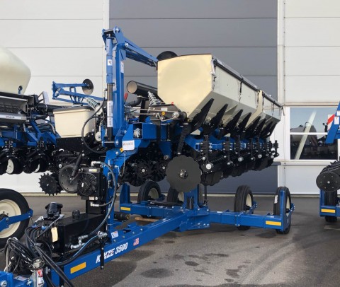 Сеялка 8 рядная Kinze 3500